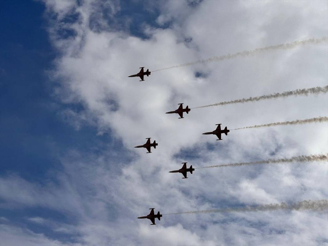 Konya, kahramanları yıldızların gölgesinde ağırladı 11